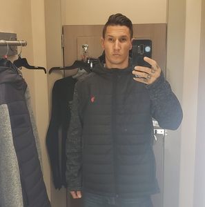 Meet your Posher, Nicholas